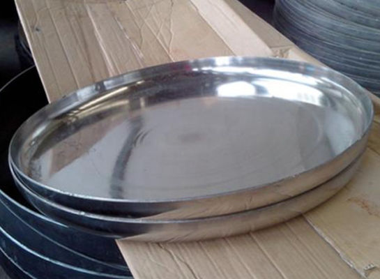 20 mm dicke konische Tankköpfe für optimale Speicherkapazität und Effizienz